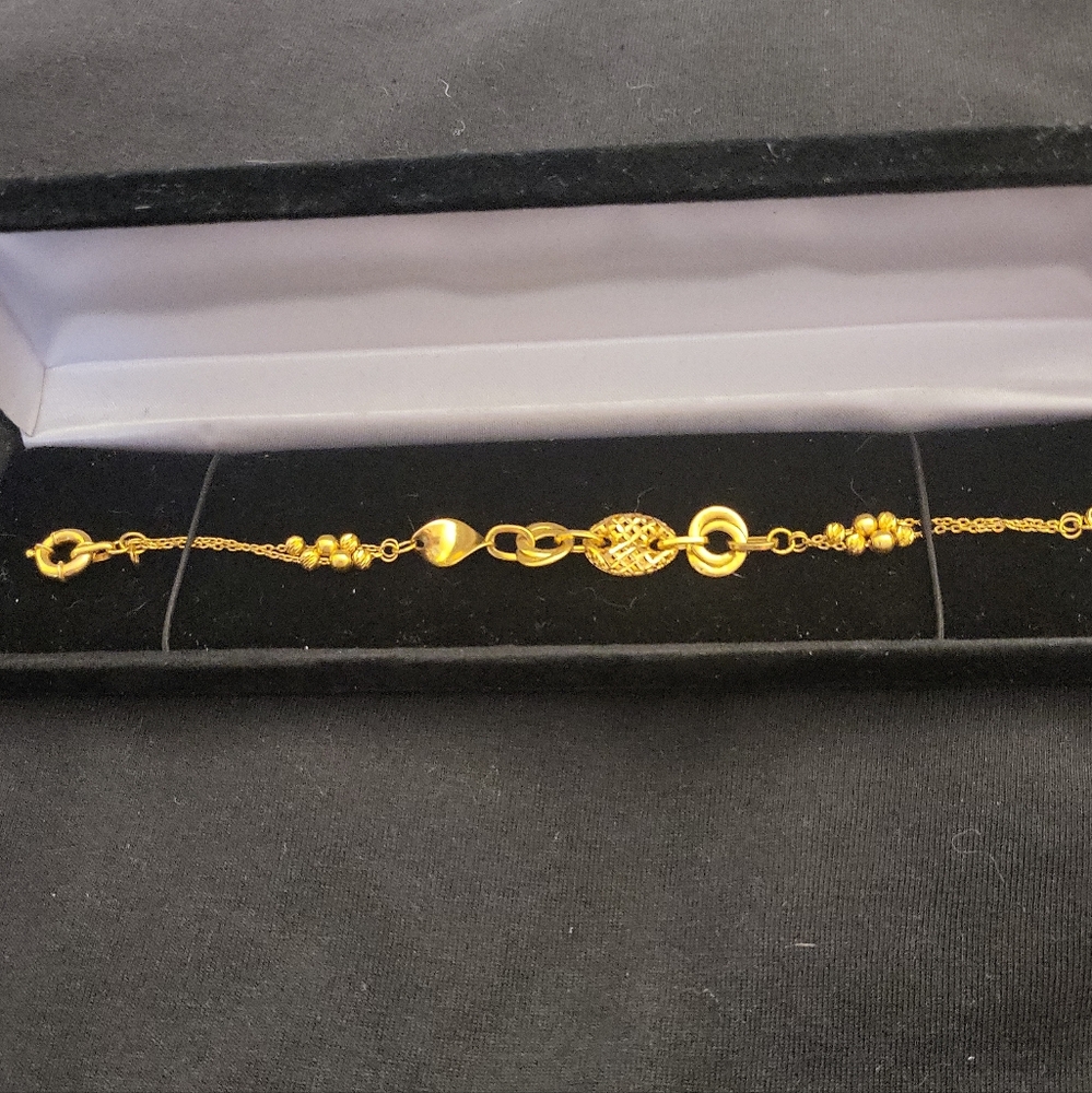Elegant 21K Gold Bracelet 8.31g – Yellow Gold, Vintage Design